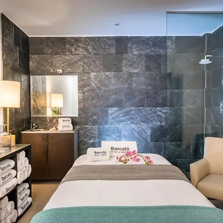 فندق Barcelo & 4*