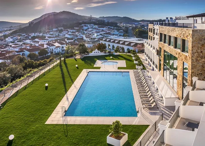 Barcelo & Aracena