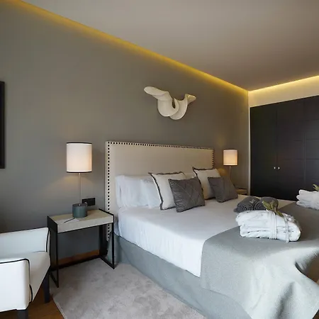 Barcelo & Aracena